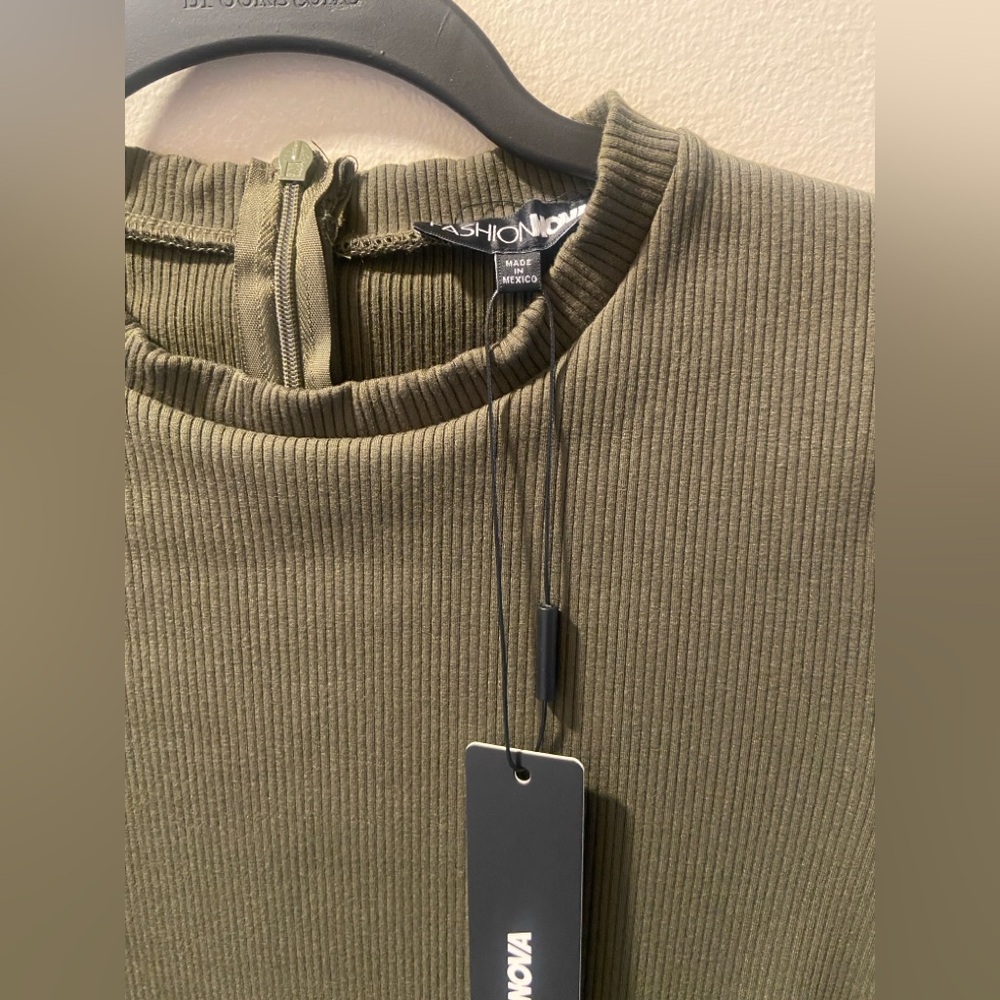 Olive Green Snatched Ribbed Jumpsuit size XL - Picture 8 of 10